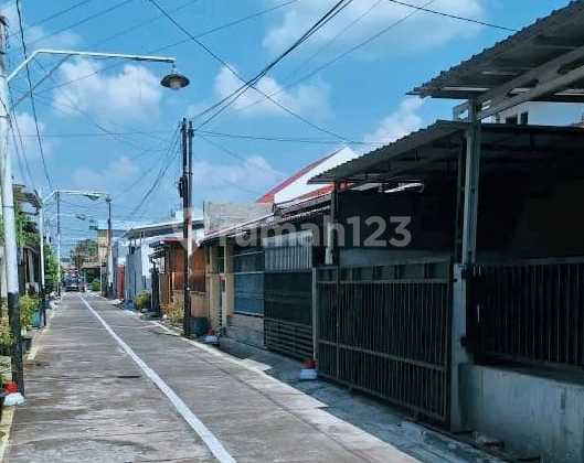 Hunian Nyaman Tengah Kota Jl Badak Luas 189M2 2