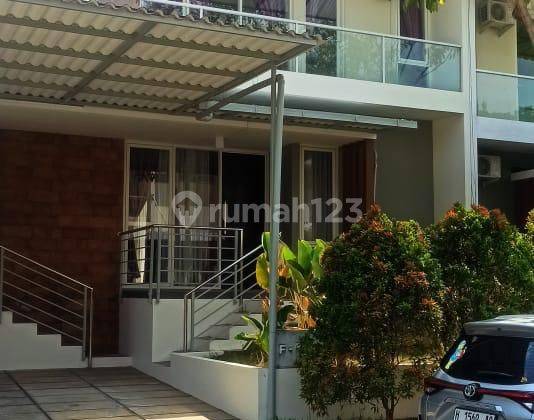 sewa include furnsihed rumah mewah ivy park citraland bsb 1