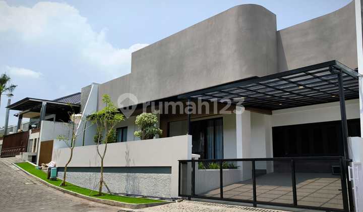 Rumah Mewah Full Furnished Graha Candi Golf 1