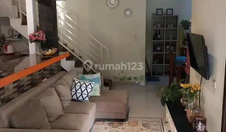 ruang keluarga rumah bagus 1.5lt graha taman