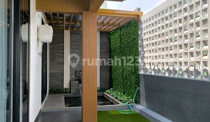 Rumah Mewah Full Furnished Graha Candi Golf 2
