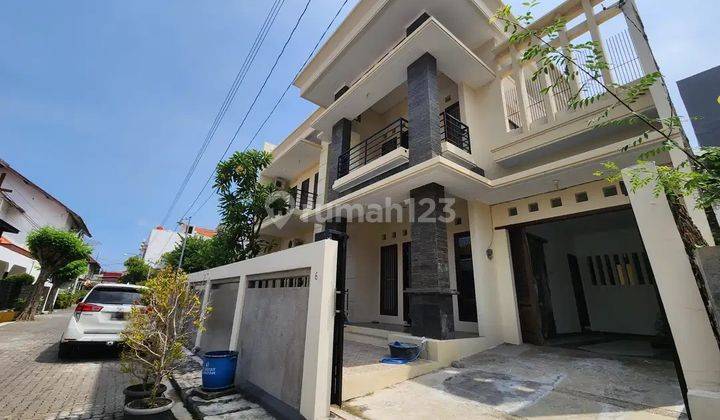 Rumah Mewah Tengah Kota Jl Kelengan Siap Huni 1