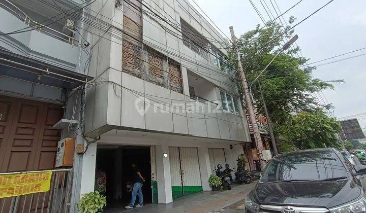 Ruko 3lt Strategis Tengah Kota Jl Gajahmada 2