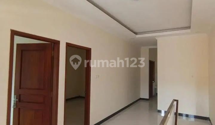 Nice House in the City Center Jl Tumpang Gajahmungkur 2