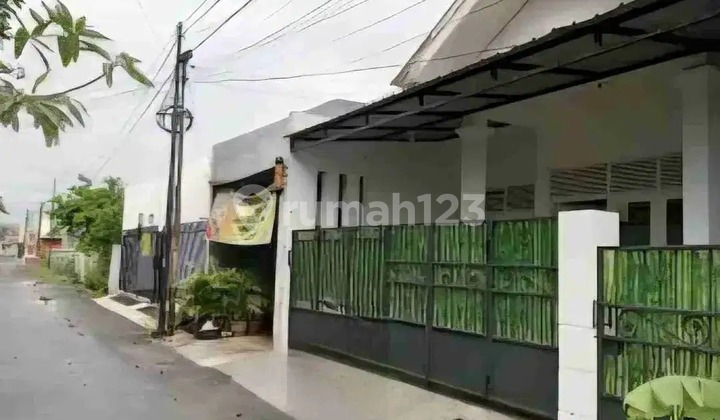 Murah !! Rumah Strategis Tengah Kota Jl Pusponjolo 2