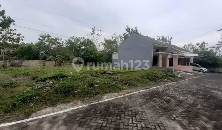 Wide 150m2 land, Mulawarman villa near UNDIP TEMBALANG 1