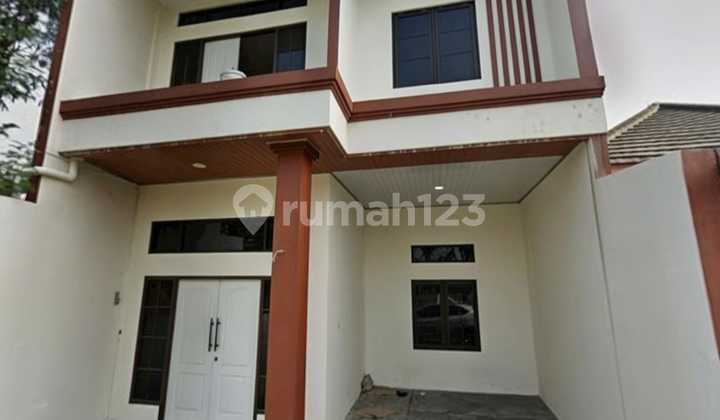 Cheap House 2-Story on Jl Tlogomulyo Pedurungan Ready to Occupy 1