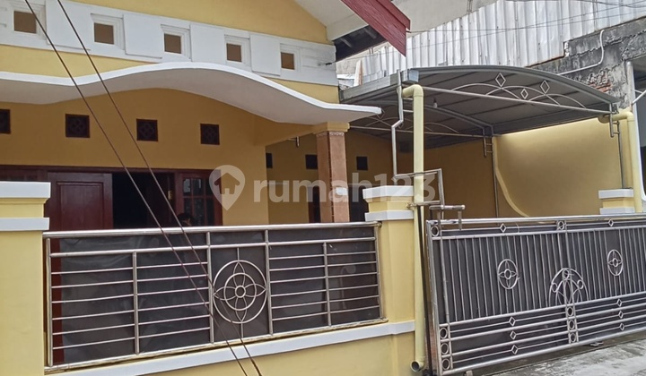 Minimalist House on Jl. Udan Riris, Perumnas Tlogosari 1