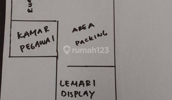 Disewakan toko atau ruang usaha ex usaha laundry 3