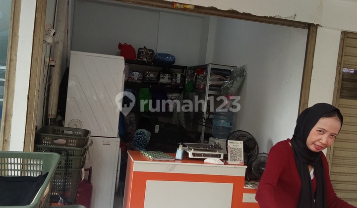 Kios di Kalibata City