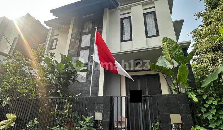 A Cozy House in Bintaro Jaya
