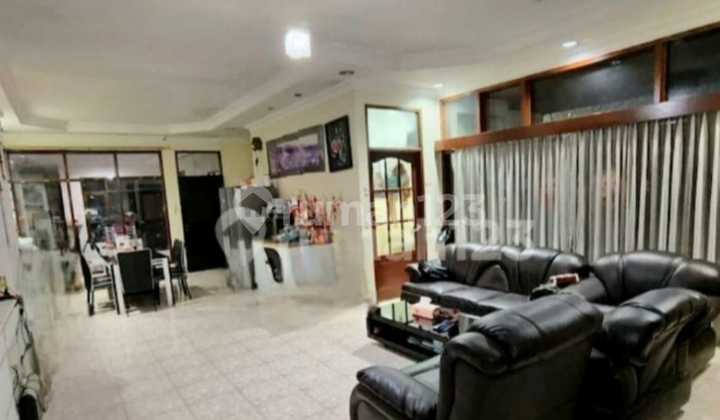 Rumah Petojo 350 Meter Sangat Strategis Peruntukan Kost Rumah Petojo 350 Meter Sangat Strategis Peruntukan Kost