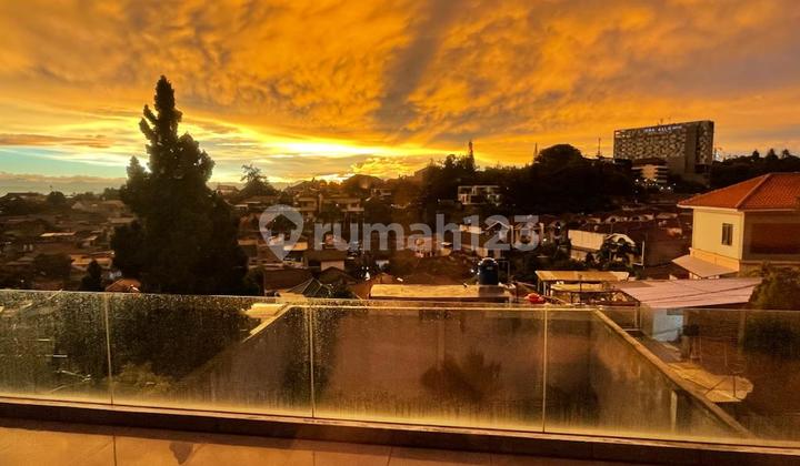 Dijual Cepat Rumah Modern Komplek Cipaku Indah Setiabudi Kota Bandung