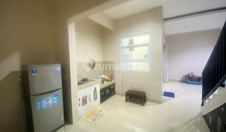 Disewakan Rumah komplek griya amanda 4
