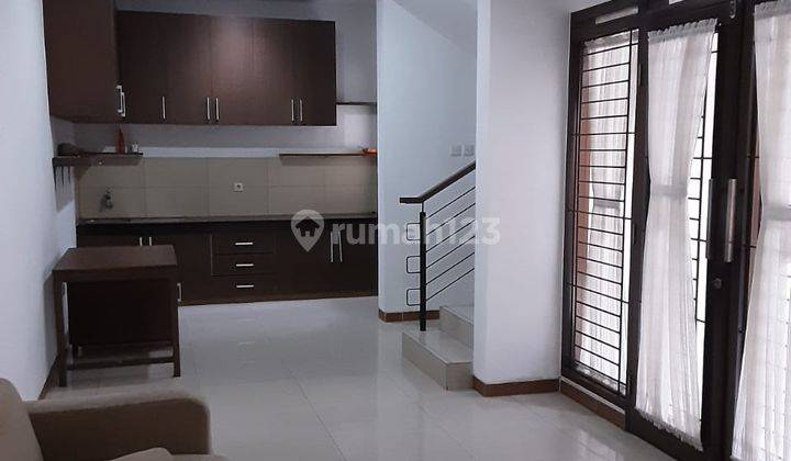 Rumah di Komp.cipaku Indah Setiabudhi Bandung 10