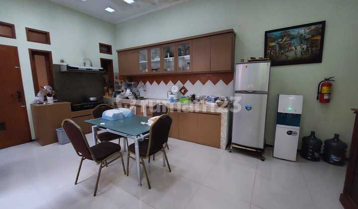 Dijual Rumah Babakan Loa Gunung Batu Pasteur Jalan Lega 2 Mobil  4