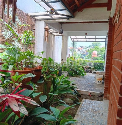 Dijual Rumah 2 Lantai Komplek Setiabudi Regency. Bandung Utara. Ada Halaman Belakang dan Samping. Udara Sejuk Dijual Rumah 2 Lantai Komplek Setiabudi Regency. Bandung Utara. Ada Halaman Belakang dan Samping. Udara Sejuk