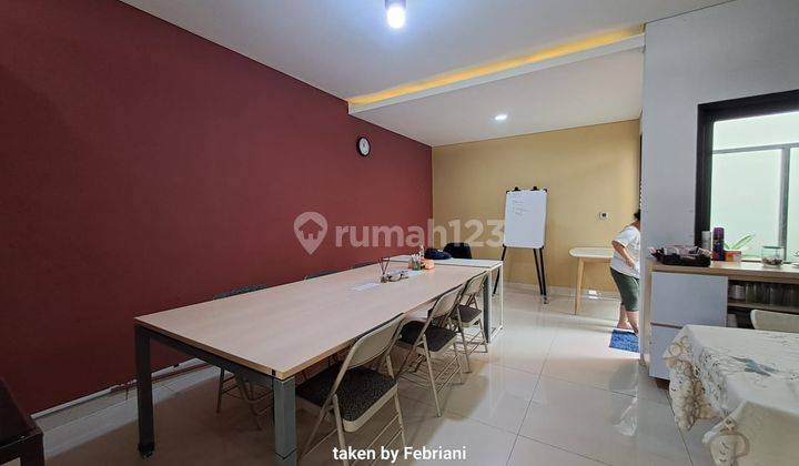 Dijual Rumah 2 Lantai Minimalis Modern Komplek Setraduta 2