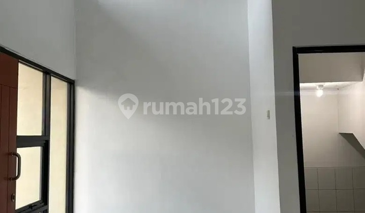 Dijual Rumah Baru Rasa Villa view City Light 2 Lantai Murah di Setiabudi Clove Condovillas di Pusat Kota Bandung. 2
