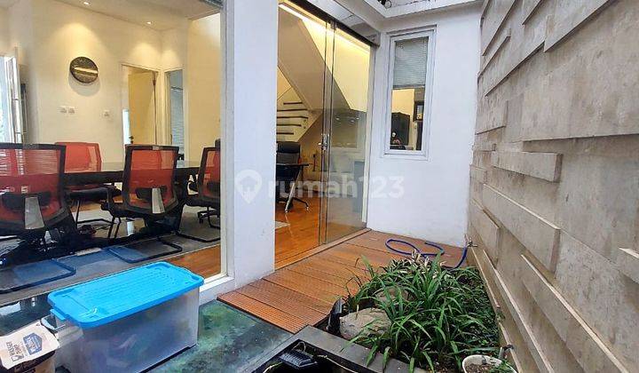 Rumah Minimalis Furnished One Gate Sistem Setra Glory Bandung Utara Ada Kolam Ikan 1