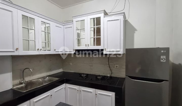 Dijual Rumah Lokasi Strategis Dekat Tol Buah Batu Komplek Buah Batu Square Bandung 2