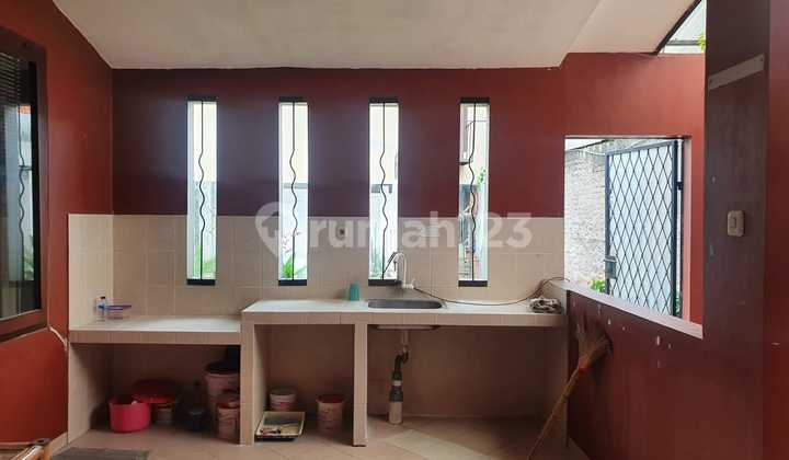 Disewakan Rumah Sarijadi Sarimadu Barat Bandung Utara 2
