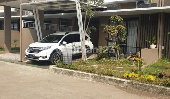 For Sale House Strategic Location Near Buah Batu Toll Road, Buah Batu Square Complex Bandung.