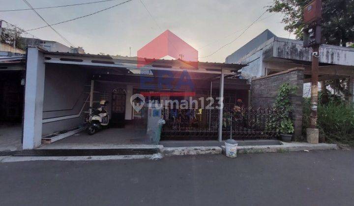 Posisi Terbaik Rumah di Babakan Jeruk Sayap Surya Sumantri Dekat Maranatha. Cocok Untuk Kost Atau Rumah Tinggal. Hanya 5 Menit Dari Tol Pasteur. 2