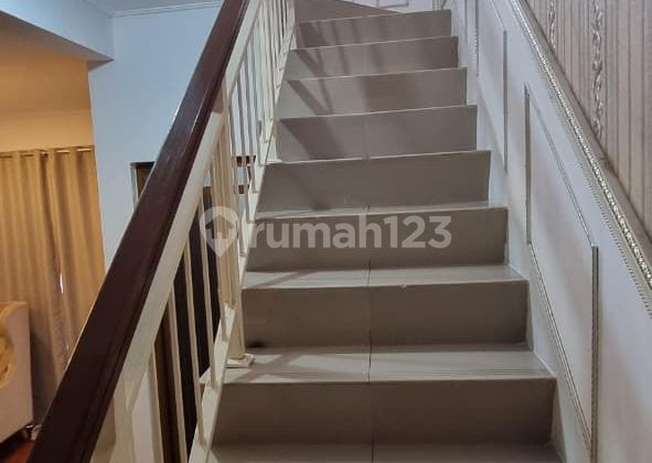 Dijual Rumah Siap Huni Lokasi Strategis Komplek Buah Batu Square 2