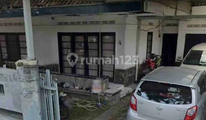 DIJUAL CEPAT:  Rumah klasik siap huni di sayap jalan sunda Bandung