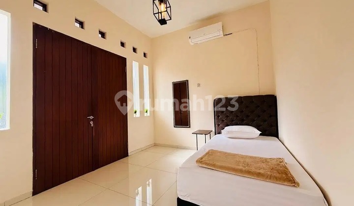 For Sale House Very Strategic Location Setrasari Raya Street Bandung City