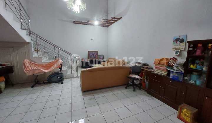 Leuwi Panjang House Bandung Near Muara Astanaanyar 2