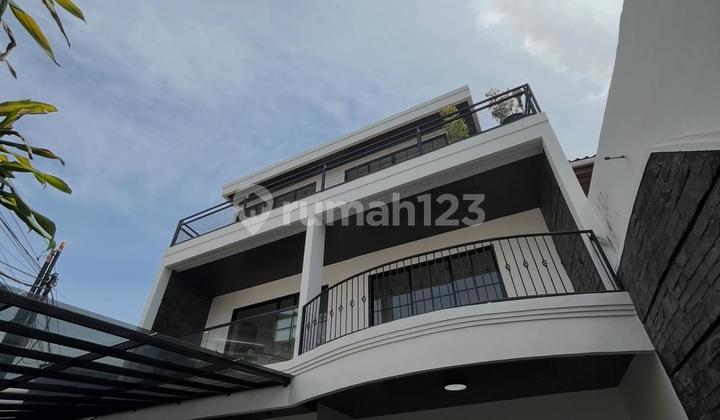 Dijual rumah full renovasi sayap sriwijaya kota bandung