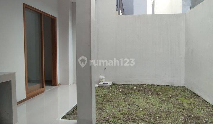 Dijual Rumah 2 Lantai Siap Huni Komplek Bali City Garden Awiligar 2