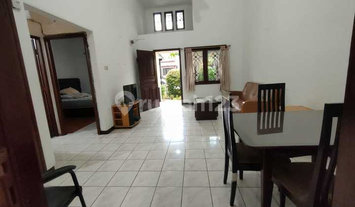 Disewakan Rumah Semi Furnish di Kota Baru Parahyangan Tatar Wangsakerta Padalarang 2
