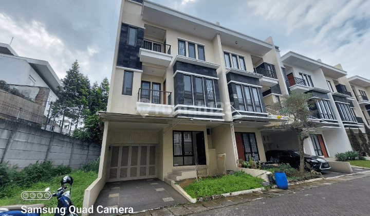 Dijual rumah di Setraduta Harmoni  1