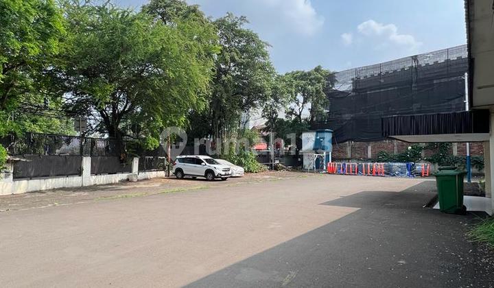 Gudang di Tb Simatupang, Jakarta Selatan 2.500 m Bagus SHM 1