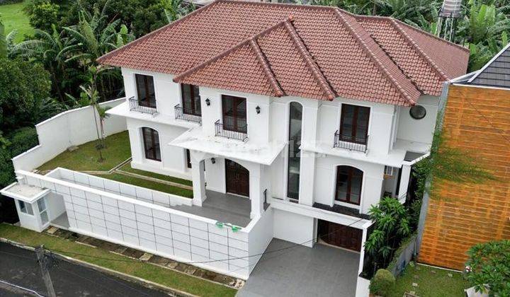 Rumah 3 Lantai Bagus Unfurnished SHM di Karang Asri, Lebak Bulus, Jakarta Selatan 1