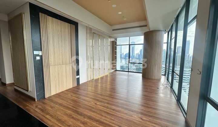 3 Bedroom Apartment Semi Furnished