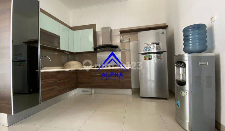 Disewakan Rumah Modern Full Furnished di Sukasari 20