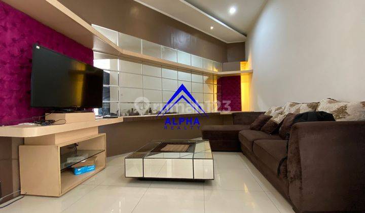 Disewakan Rumah Modern Full Furnished di Sukasari 19