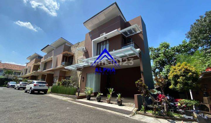 Disewakan Rumah Modern Full Furnished di Sukasari 21