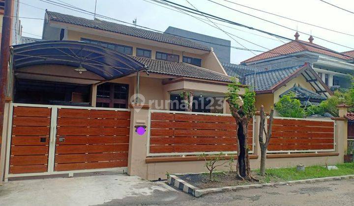 Rumah Dengan Taman Dijual Di Panjang Jiwo Surabaya Terbaru