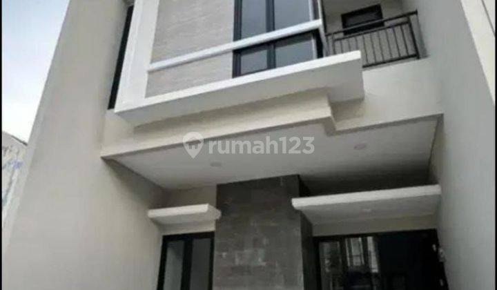 Rumah Baru 2 Lantai Siap Huni Di Kutisari Indah Utara Surabaya
 2