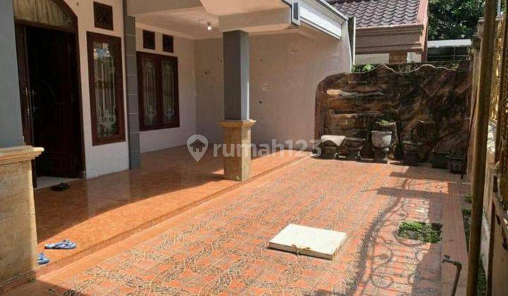 Rumah 1,5 Lantai di Jalan Kartini Sidosermo, Kebomas Gresik 2