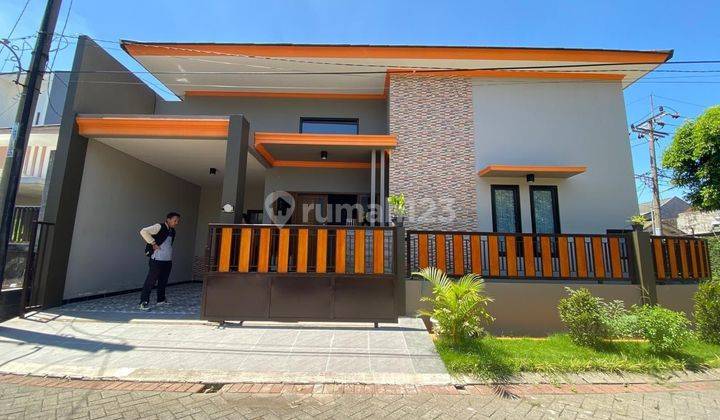 Rumah Hook Baru Renov Di Graha Tirta Dekat Bandara Sidoarjo 1