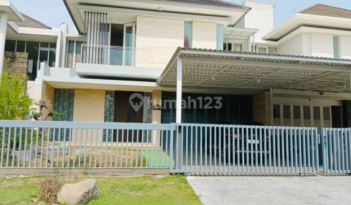 Rumah Cantik Mewah 2 Lantai Semu Furnished Wiyung, Surabaya 1