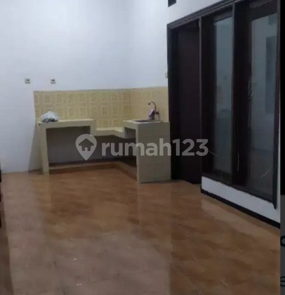 Rumah Siap Huni di Wiguna Gunung Anyar Dekat Upn Surabaya 2