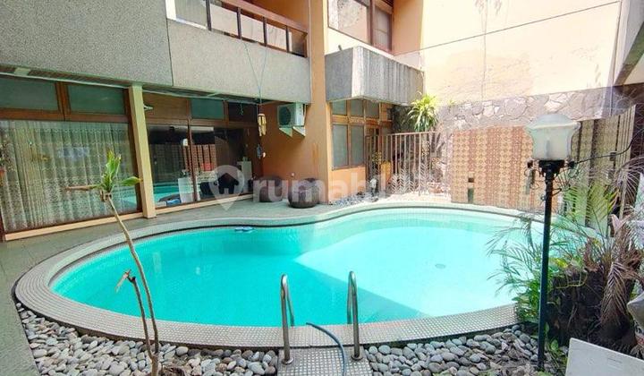 Rumah Hook Luas Murah di Jaksa Agung Suprapto Surabaya Pusat Rumah Hook Luas Murah di Jaksa Agung Suprapto Surabaya Pusat