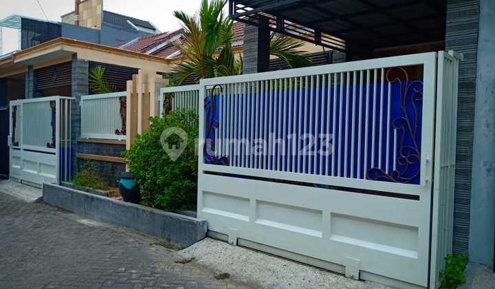 Beautiful House Ready to Occupy in Palm Oasis Housing, Sambikerep, Surabaya